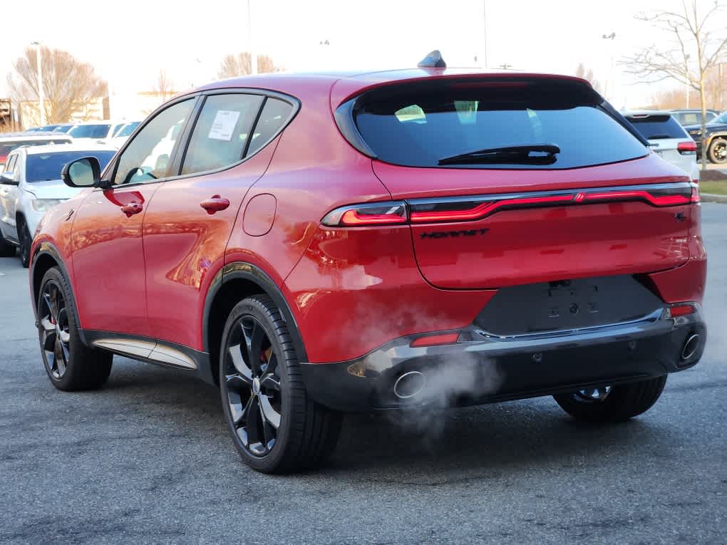 2024 Dodge Hornet R/T Plus photo 4