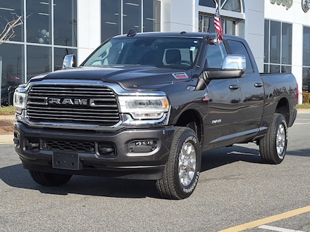 2024 Ram 2500 Laramie 4x4 Crew Cab 64 Box Truck Crew Cab