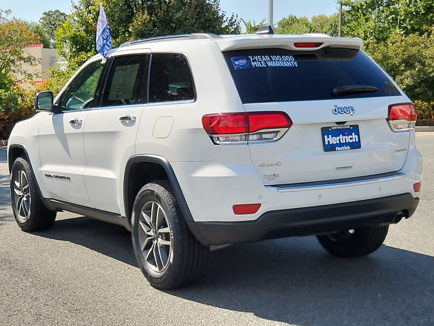 2022 Jeep Cherokee Limited photo 4