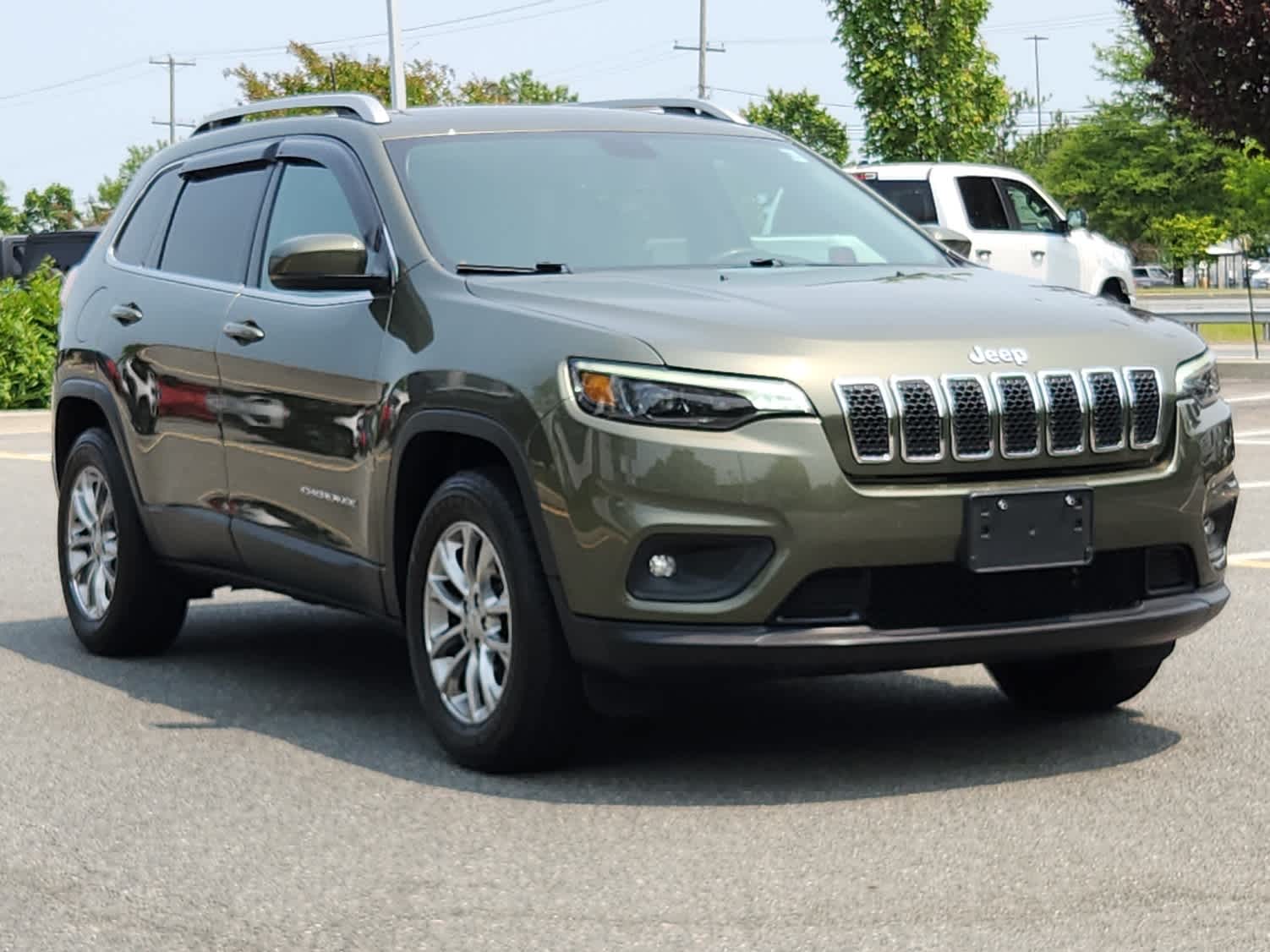Used 2019 Jeep Cherokee Latitude Plus with VIN 1C4PJMLB1KD101320 for sale in Elkton, MD