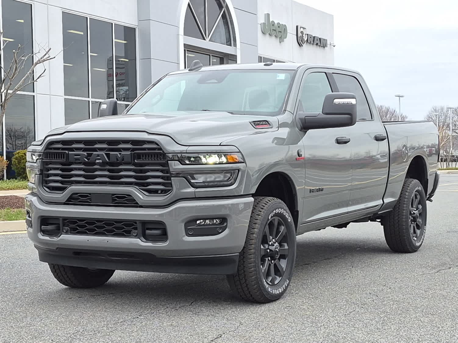 2026 RAM 2500 Big Horn Crew Cab 4WD