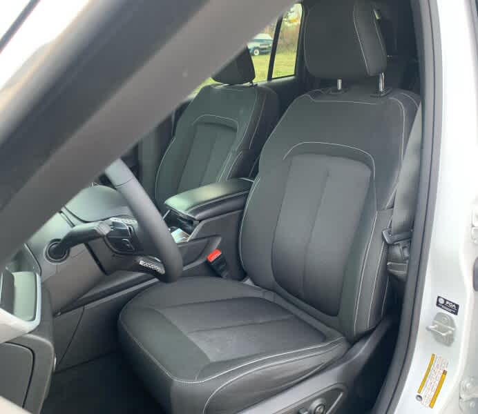Used 2024 Jeep Grand Cherokee Laredo SUV