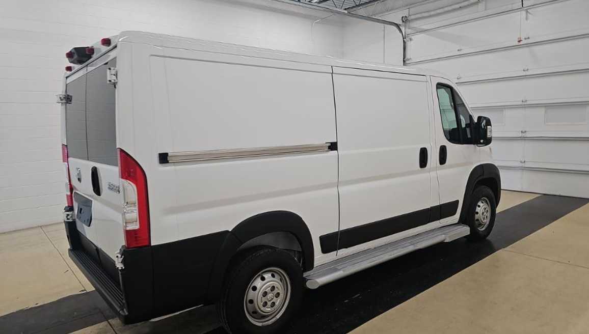 2023 Ram ProMaster 2500 photo 3