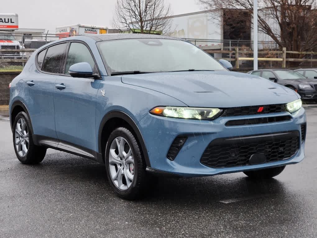 2024 Dodge Hornet R/T Plus photo 2