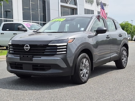 2025 Nissan Kicks S SUV