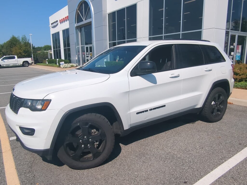 Used 2018 Jeep Grand Cherokee Upland SUV