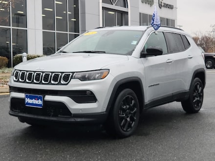 2024 Jeep Compass Latitude Lux SUV