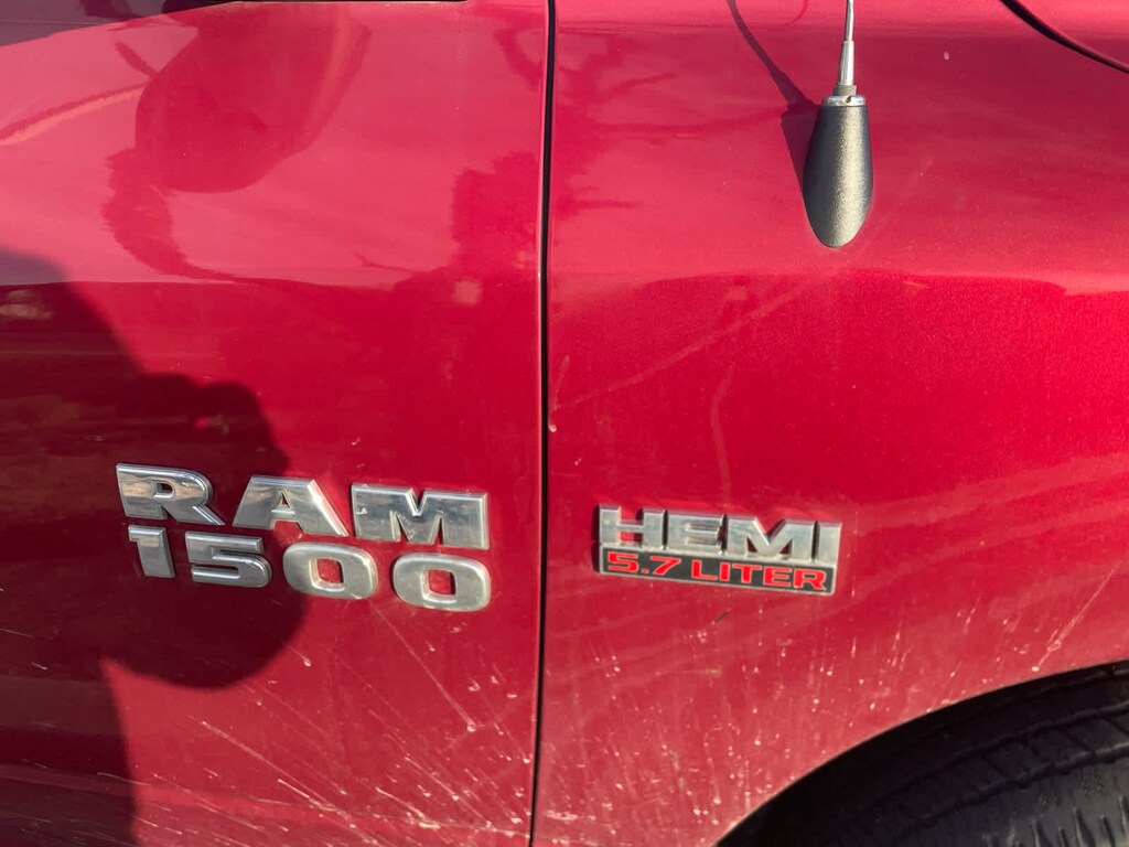 Used 2015 Ram 1500 Express 4WD Crew Cab 140.5 Truck Crew Cab