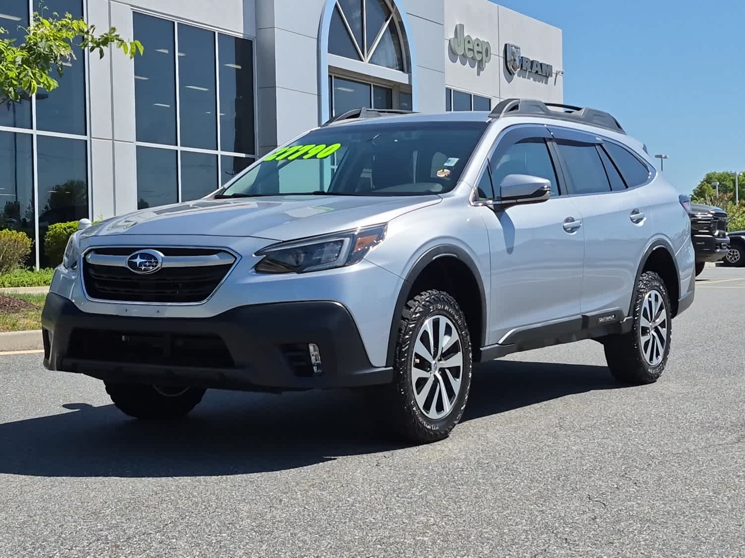 2021 Subaru Outback Premium's photo