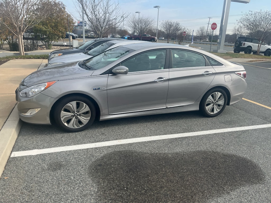 Used 2013 Hyundai Sonata Hybrid Limited Sedan