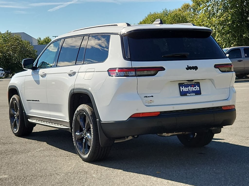 New 2025 Jeep Grand Cherokee L Altitude X Sport Utility