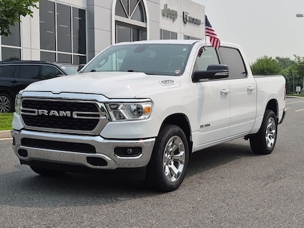 2022 Ram 1500 Big Horn 4x4 Crew Cab 57 Box Truck Crew Cab