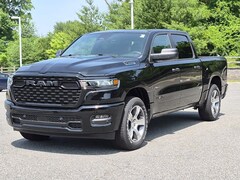 2026 Ram 1500 Express 4x4 Crew Cab 57 Box Pickup