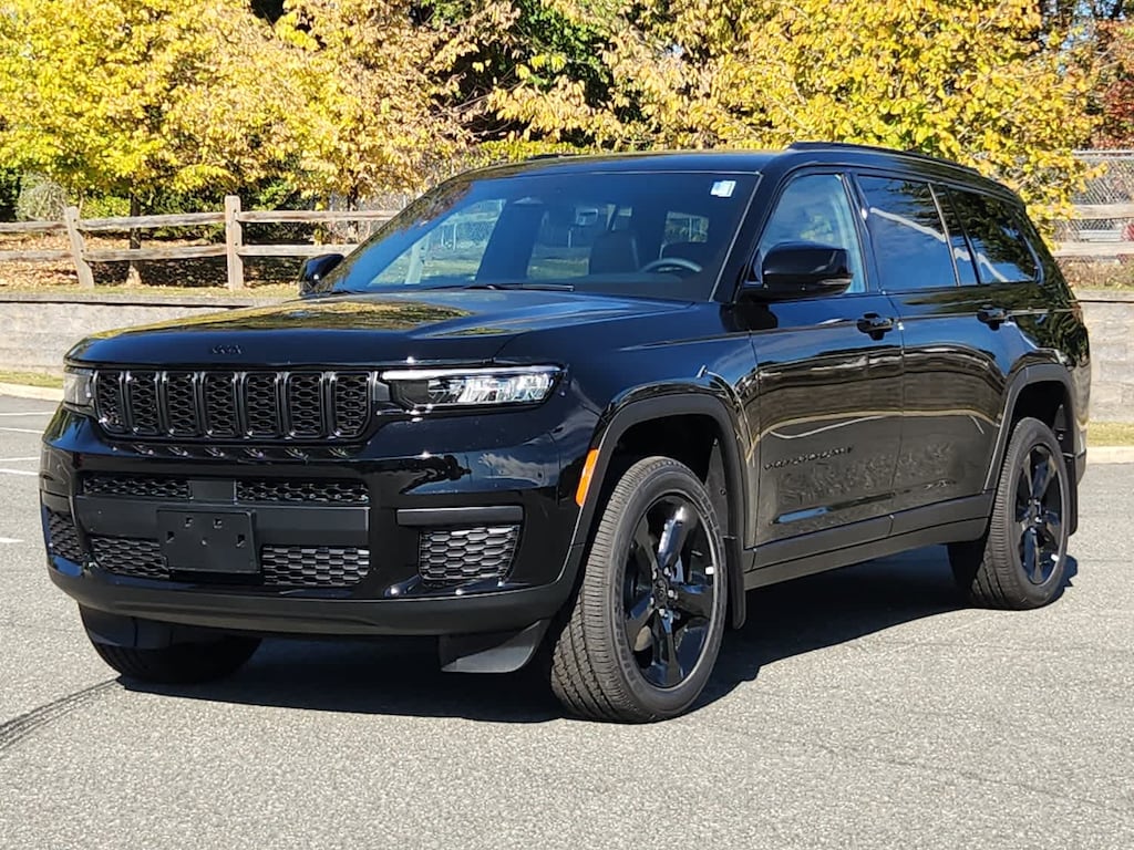 New 2025 Jeep Grand Cherokee L Altitude X Sport Utility
