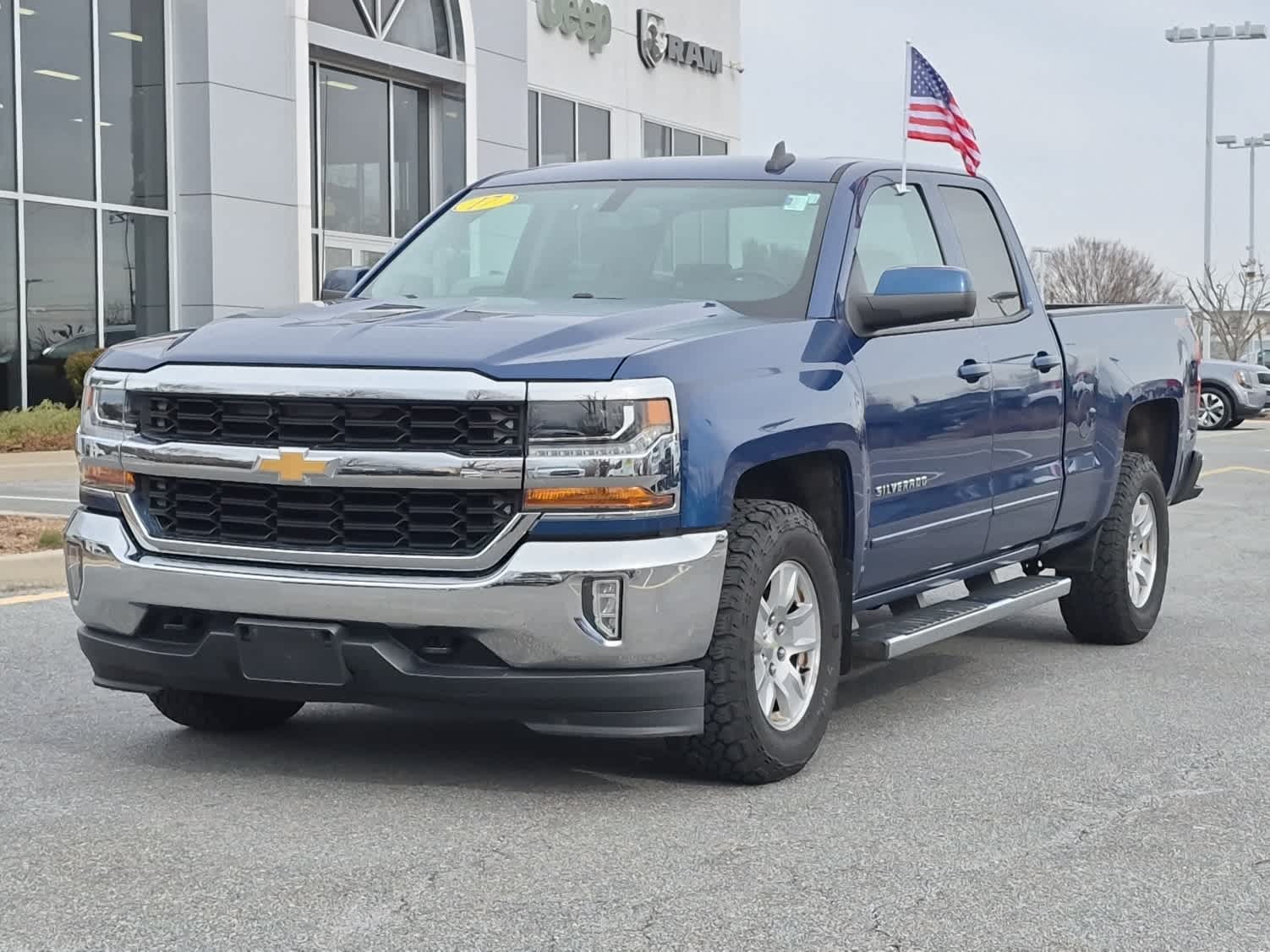 2017 Chevrolet Silverado 1500 LT