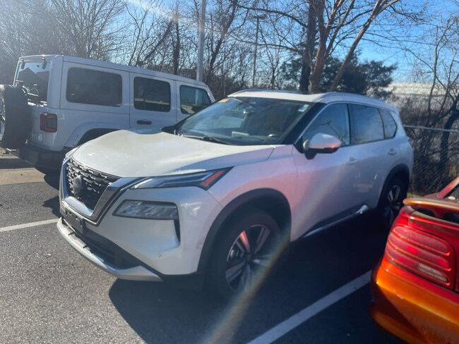 2023 Nissan Rogue Platinum SUV