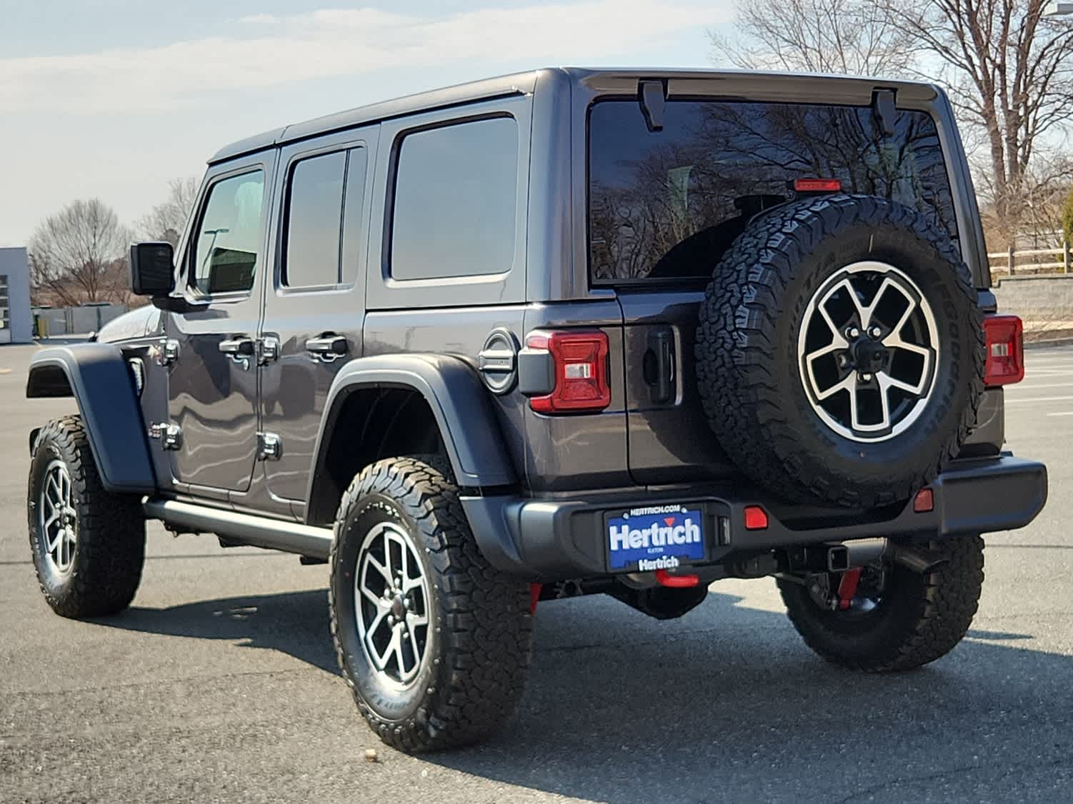 2025 Jeep Wrangler Rubicon photo 4