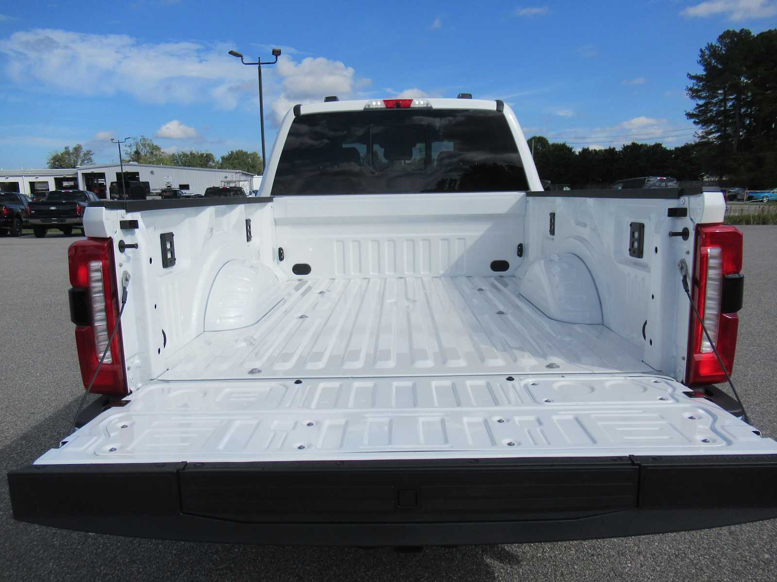 2026 Ford F-350 Super Duty Lariat - Photo 10