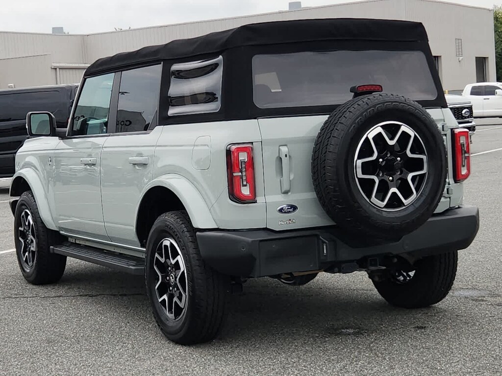 Used 2021 Ford Bronco Outer Banks SUV