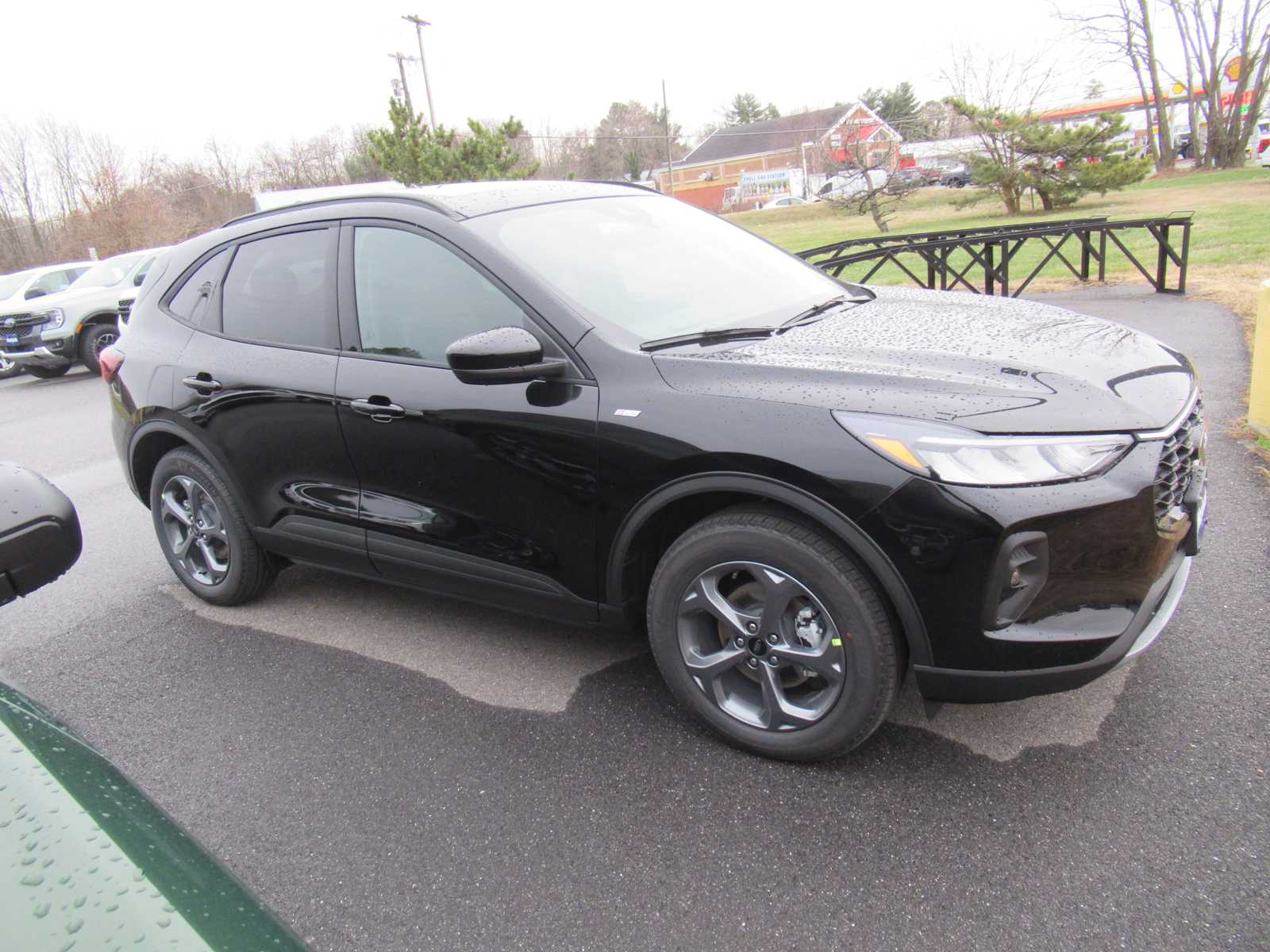 2025 Ford Escape ST-Line Select photo 4