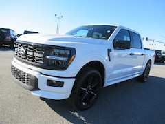 2025 Ford F-150 STX 4WD Supercrew 5.5 Box Truck SuperCrew Cab