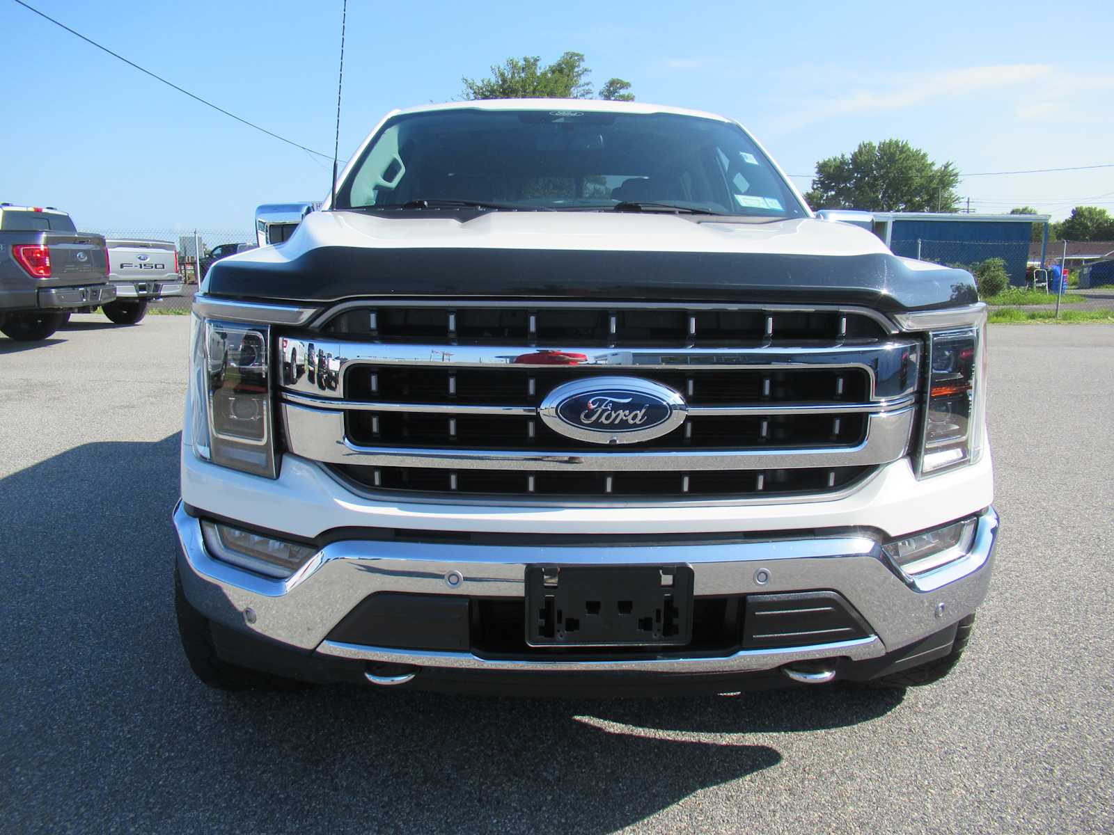 2022 Ford F-150 Lariat photo 2