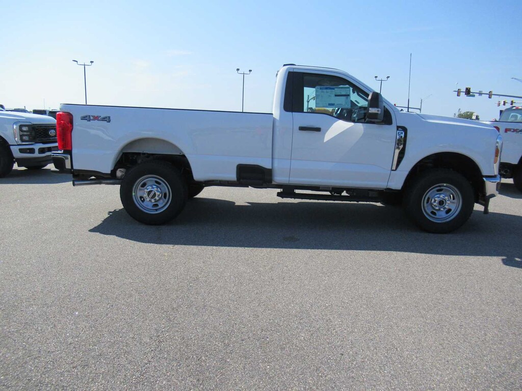 New 2026 Ford Super Duty F-350 SRW XL 4WD Reg Cab 8 Box Truck Regular Cab