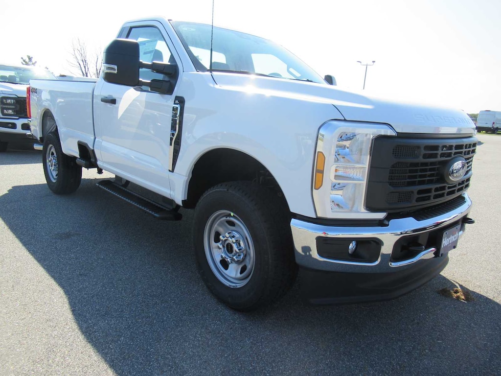 New 2026 Ford Super Duty F-350 SRW XL 4WD Reg Cab 8 Box Truck Regular Cab