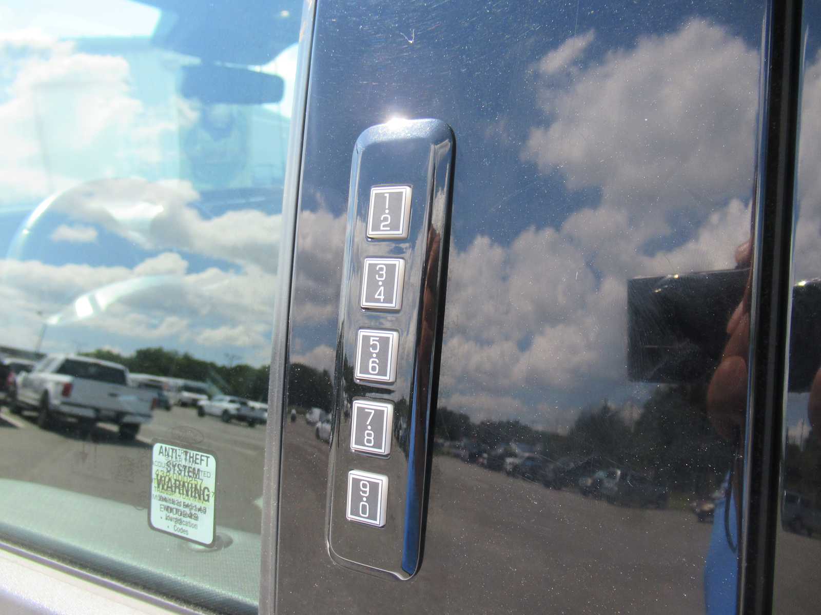 2023 Ford F-150 XLT - Photo 22