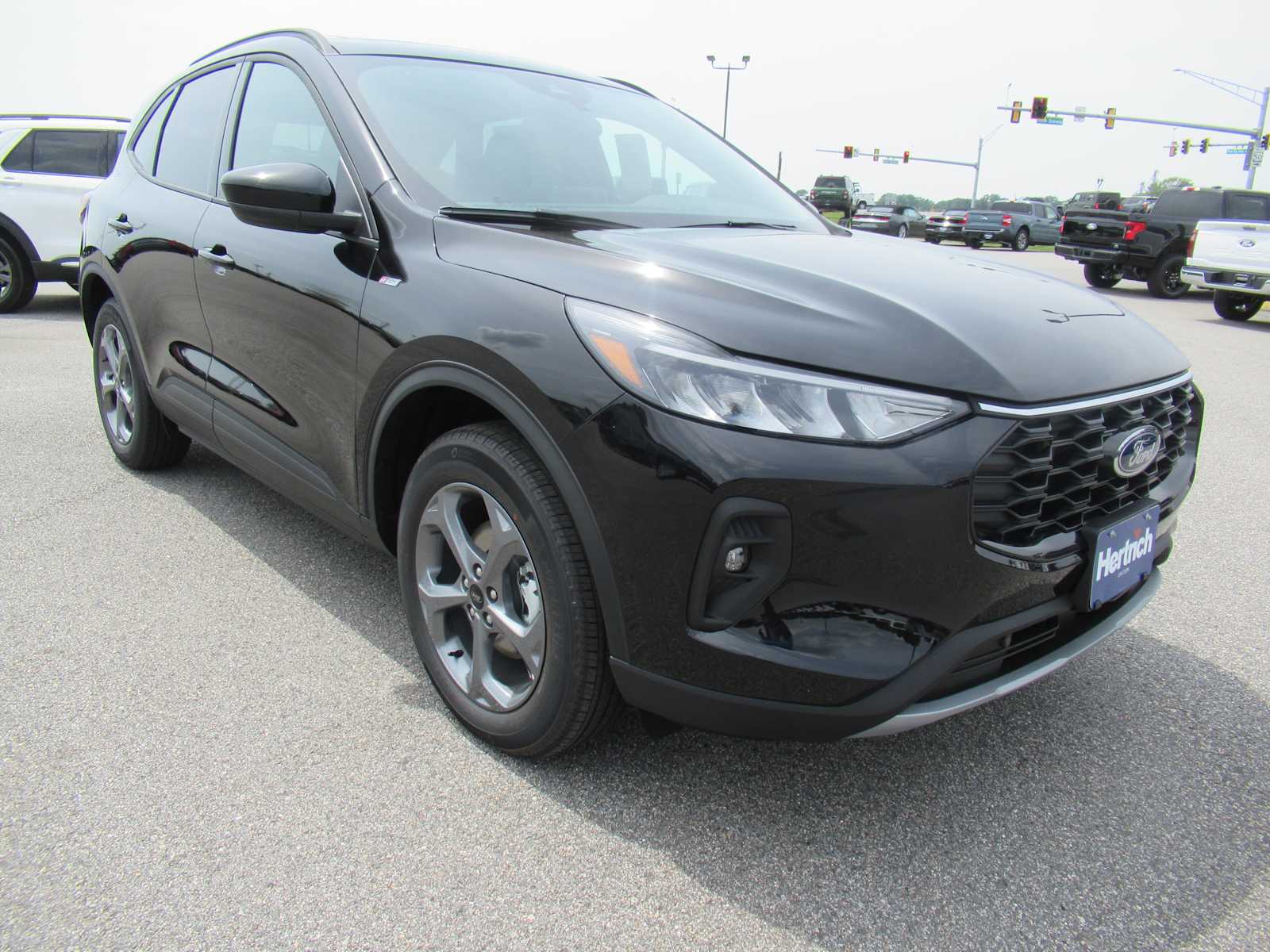 2025 Ford Escape ST-Line Select photo 3