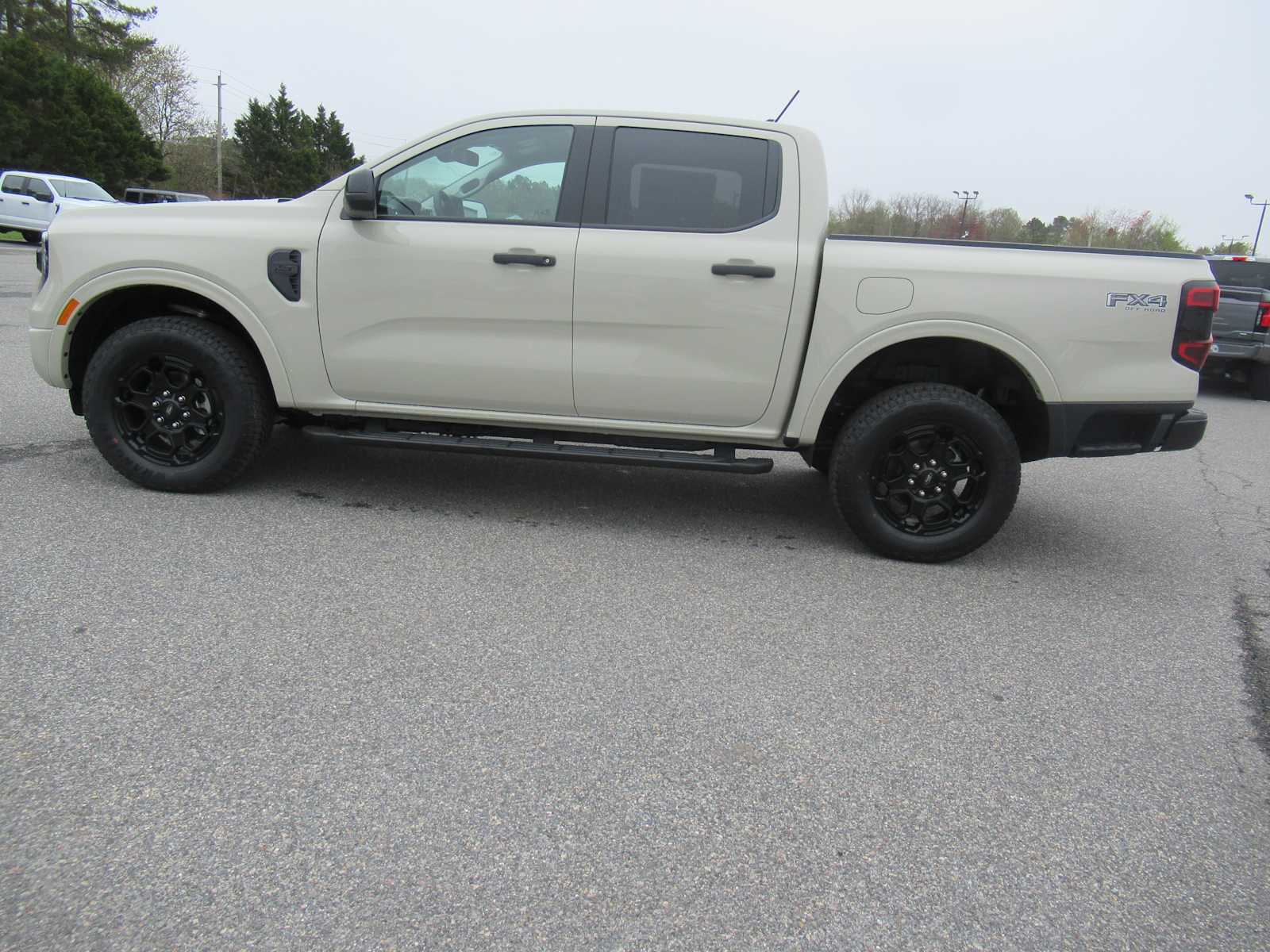 2025 Ford Ranger XLT - Photo 8