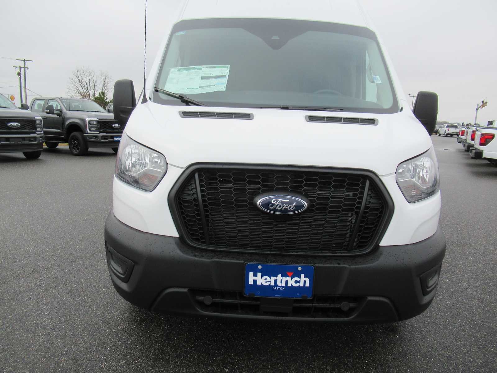 2024 Ford Transit photo 2
