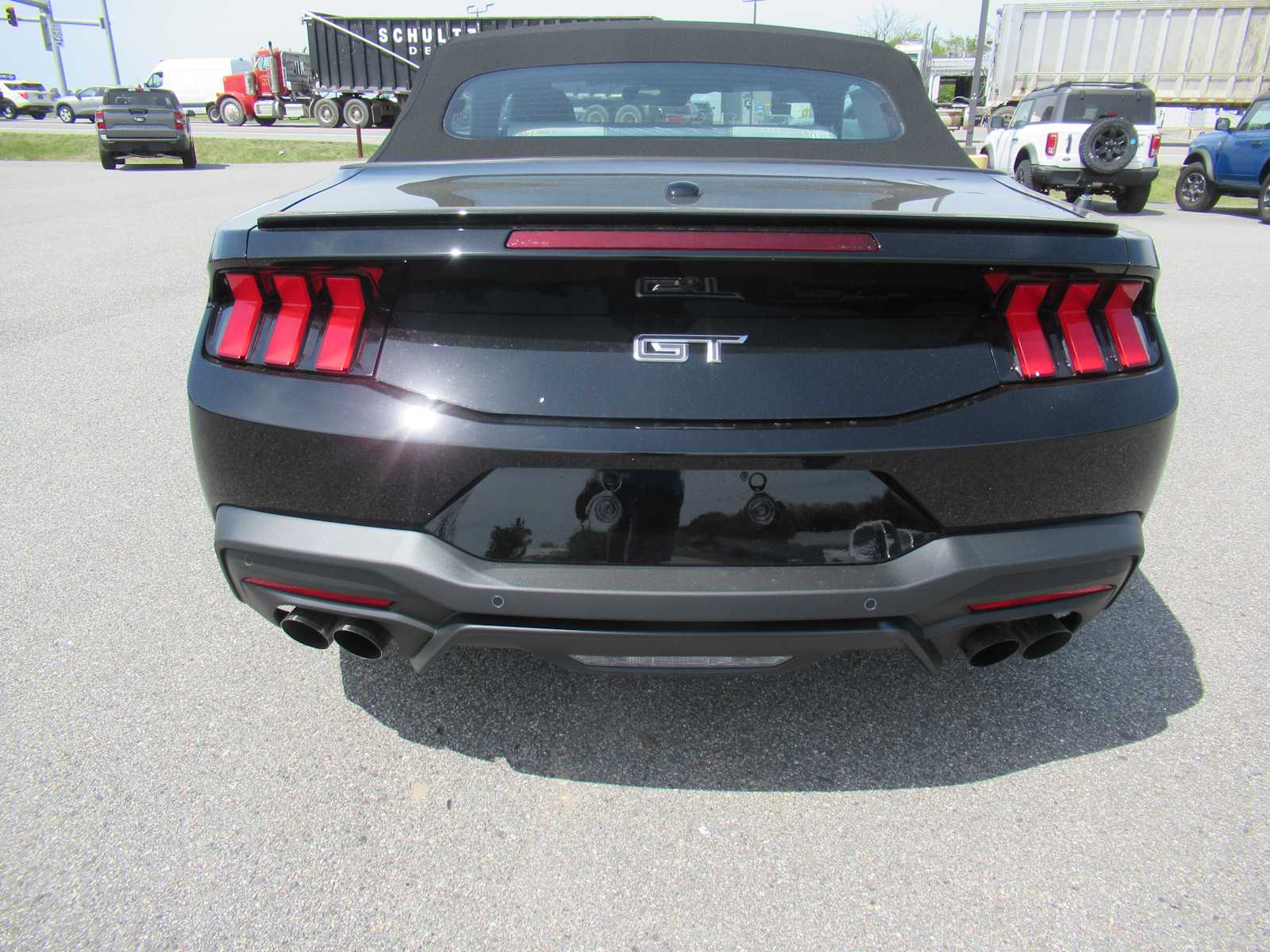 2025 Ford Mustang GT Premium Convertible - Photo 6