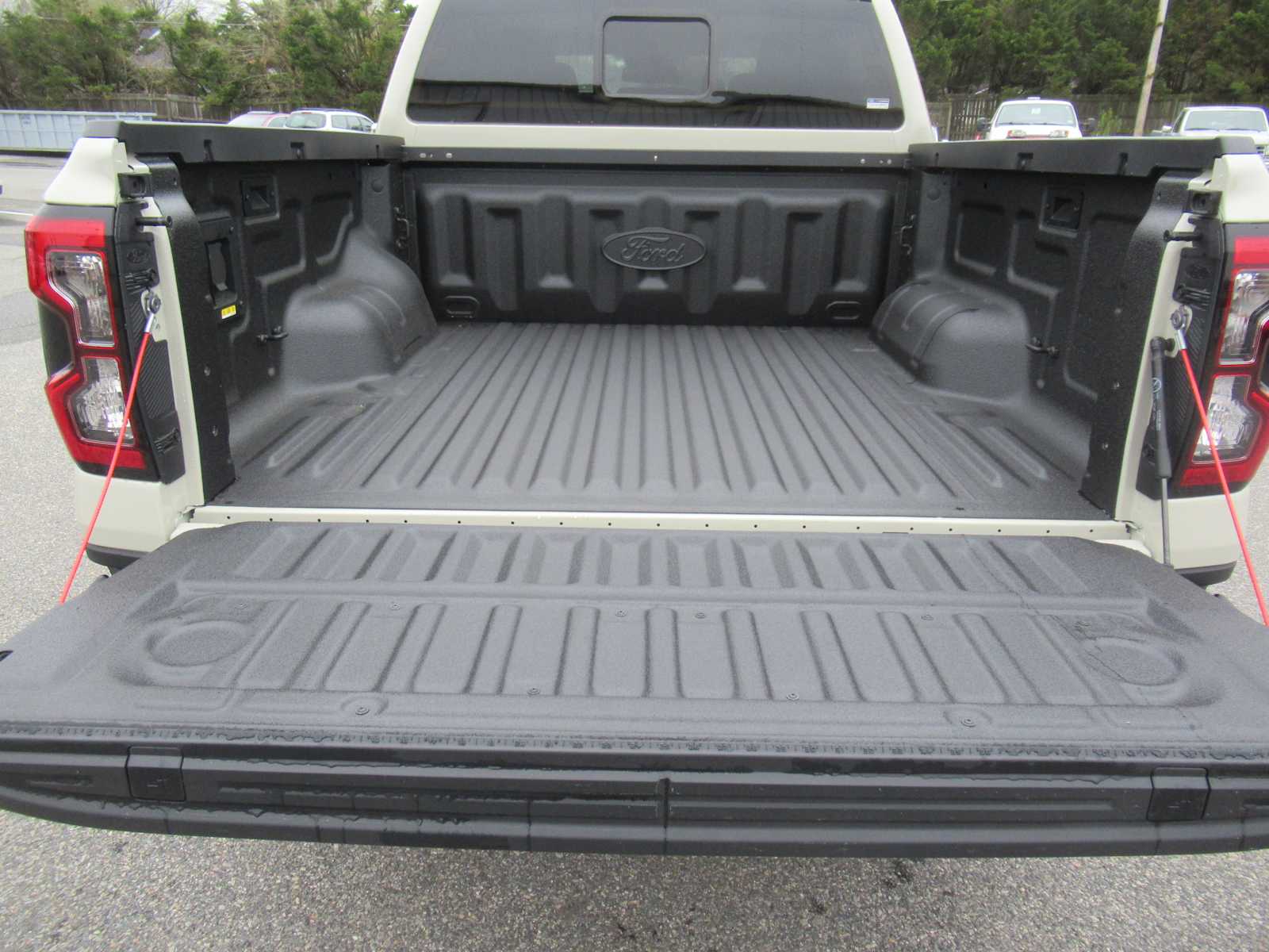 2025 Ford Ranger XLT - Photo 11