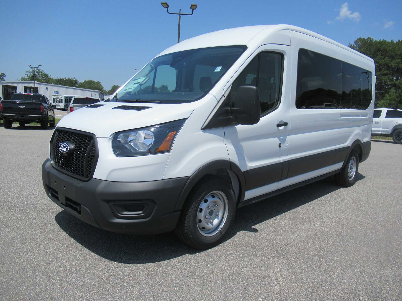 2026 Ford Transit 350 XL Med Roof Sliding Pass. 148's photo