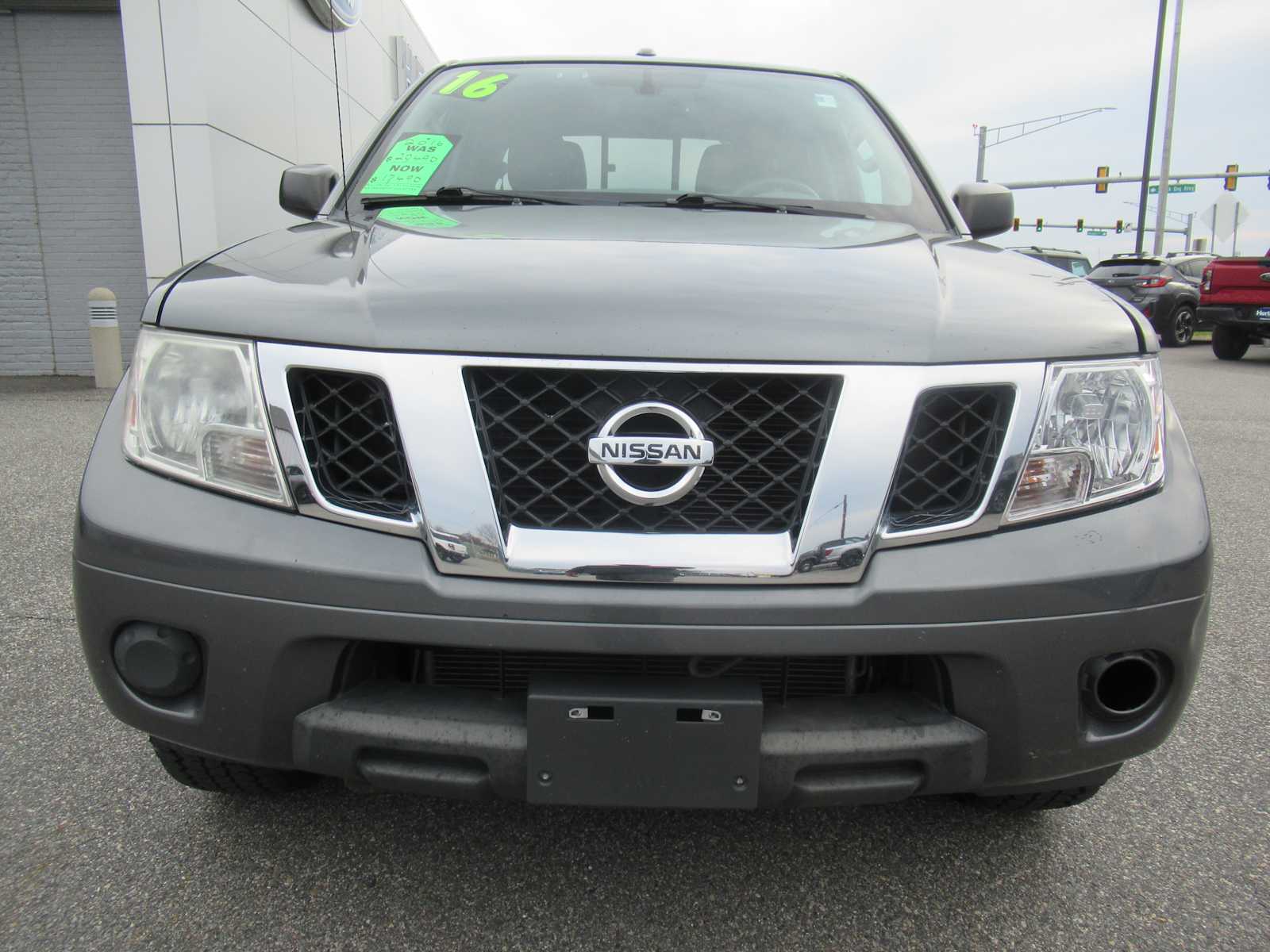 Used 2016 Nissan Frontier SV with VIN 1N6AD0EV0GN777673 for sale in Easton, MD