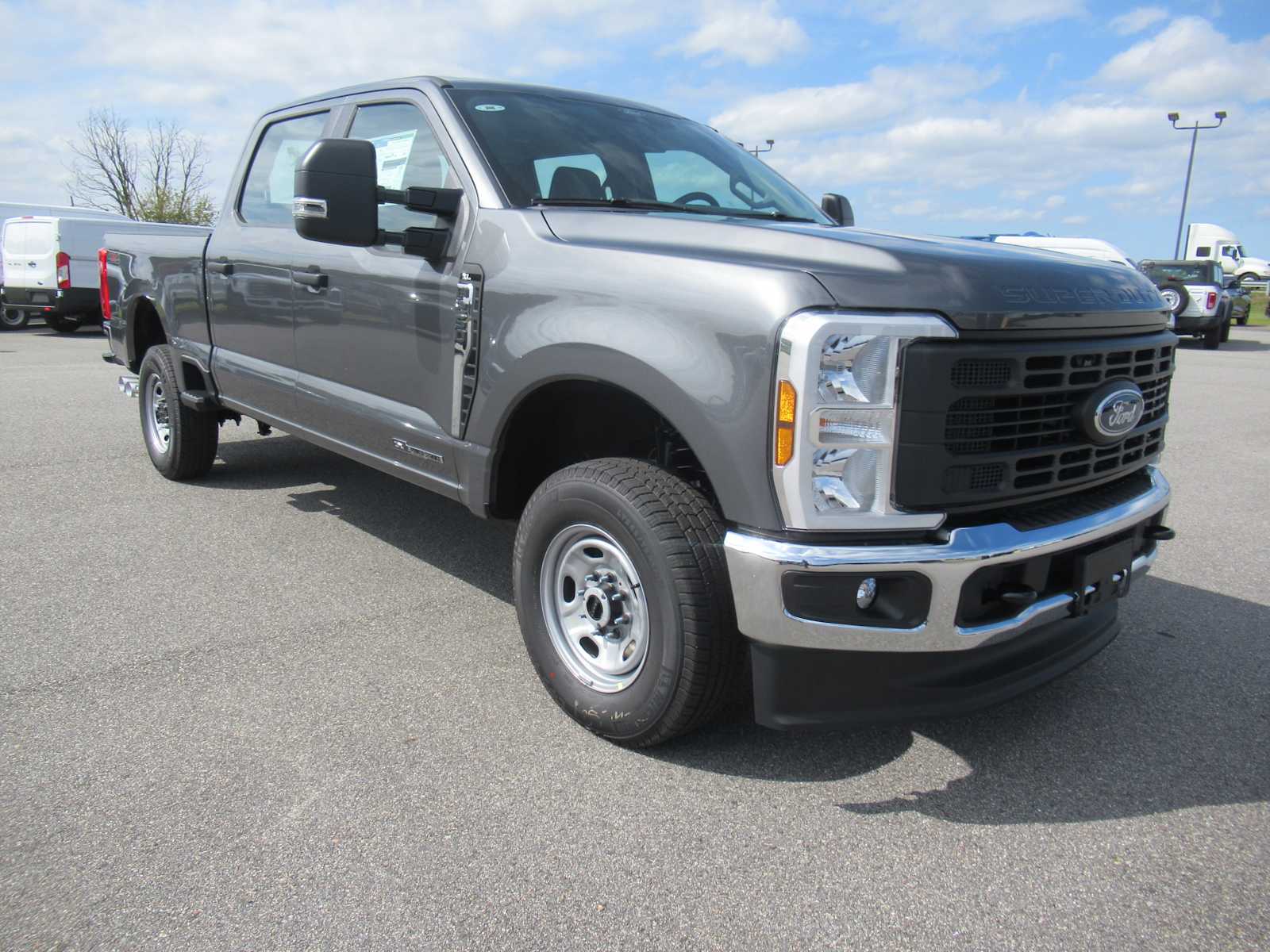 2026 Ford F-250 XL photo 3