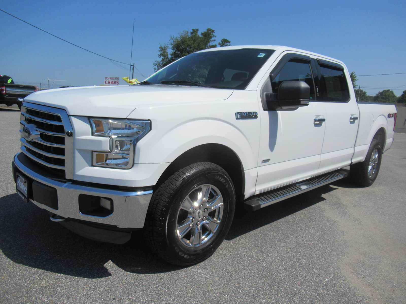 2015 Ford F-150 XLT 4x4 SuperCrew 157-in's photo