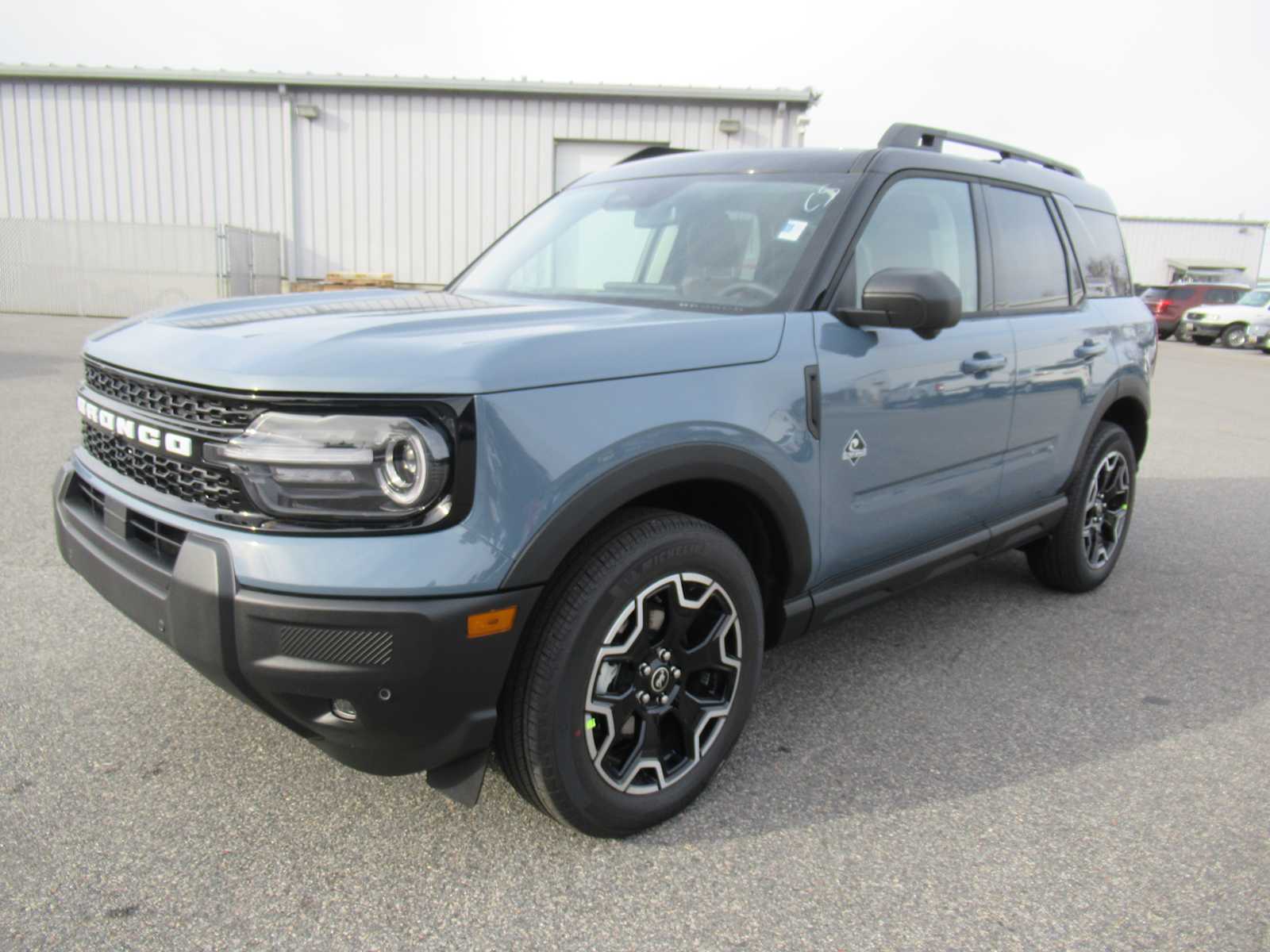 2025 Ford Bronco Sport Outer Banks's photo