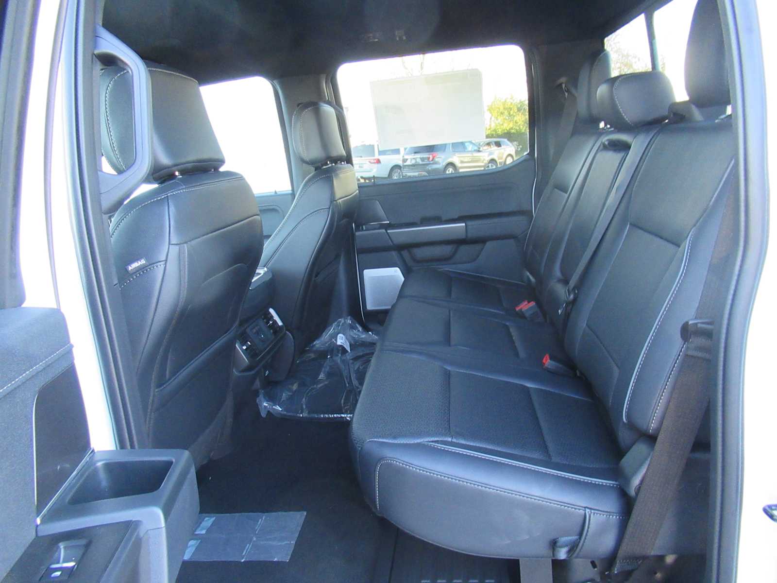 2025 Ford F-150 Lariat - Photo 18