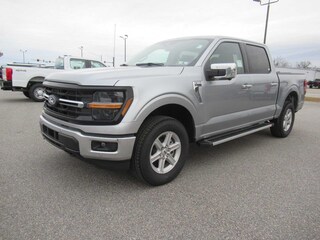 2025 Ford F-150 XLT 4WD Supercrew 5.5 Box Truck SuperCrew Cab