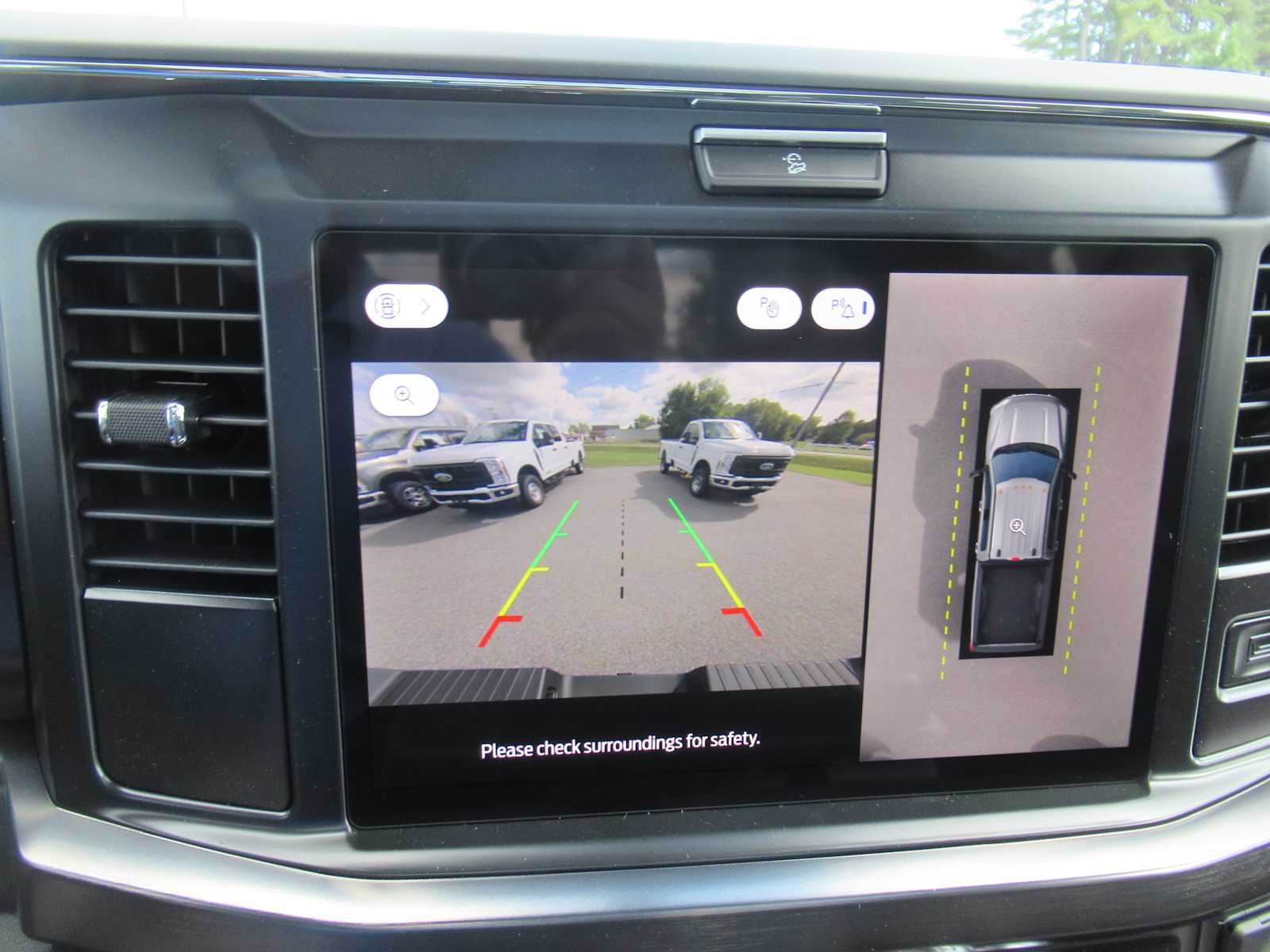 2026 Ford F-350 Super Duty Lariat - Photo 26