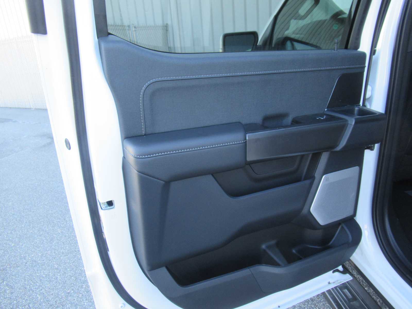 2025 Ford F-150 Lariat - Photo 19