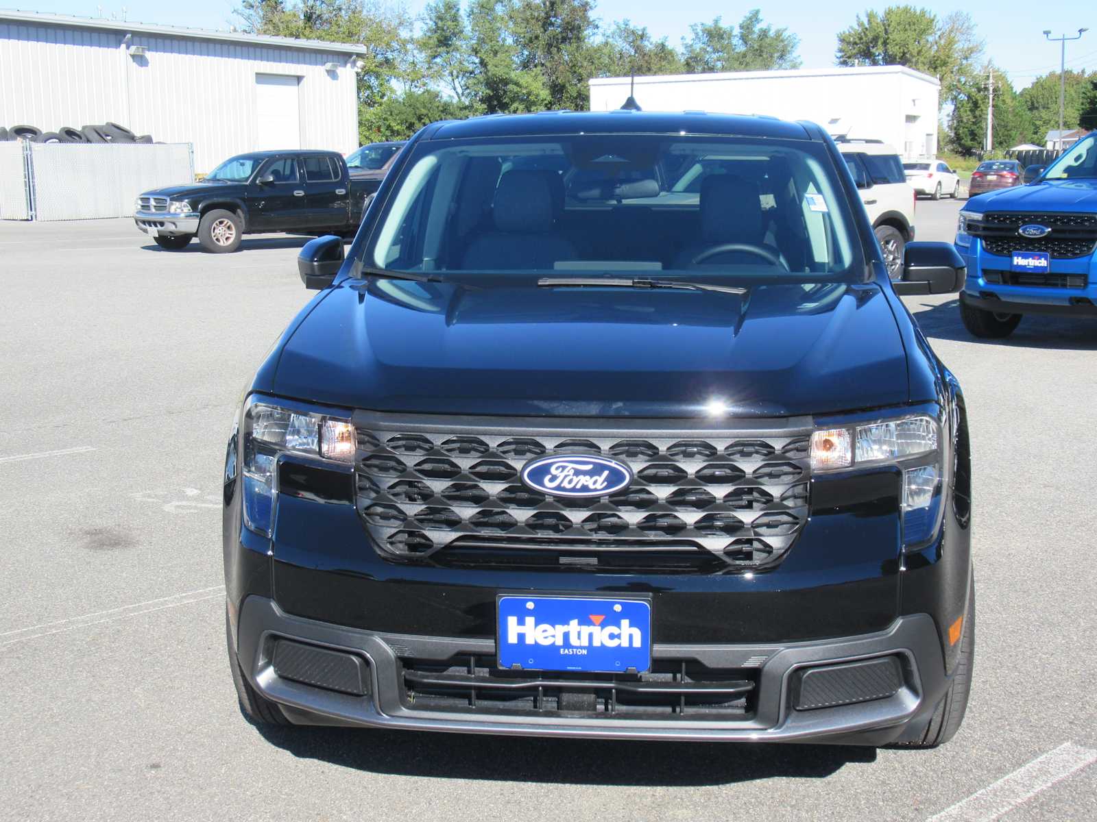 2025 Ford Maverick XLT photo 2