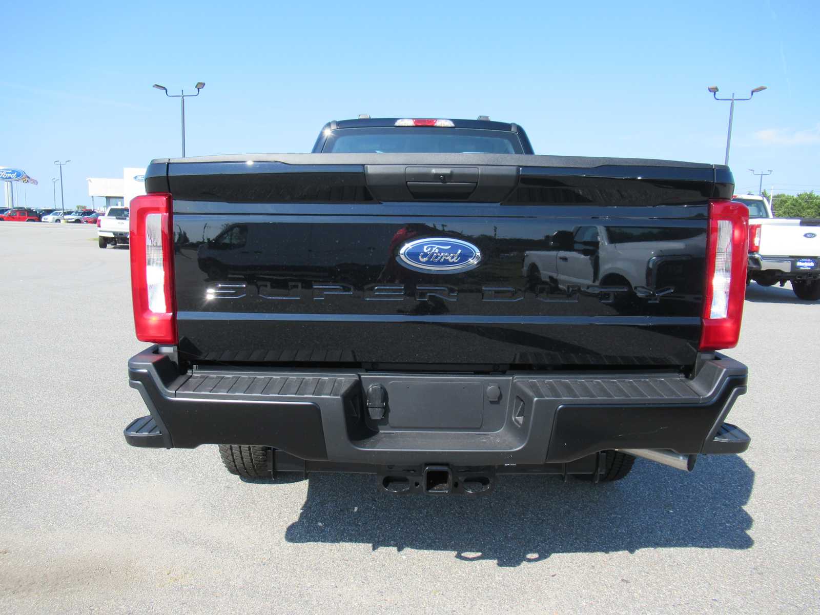 2026 Ford F-350 Super Duty XL - Photo 6