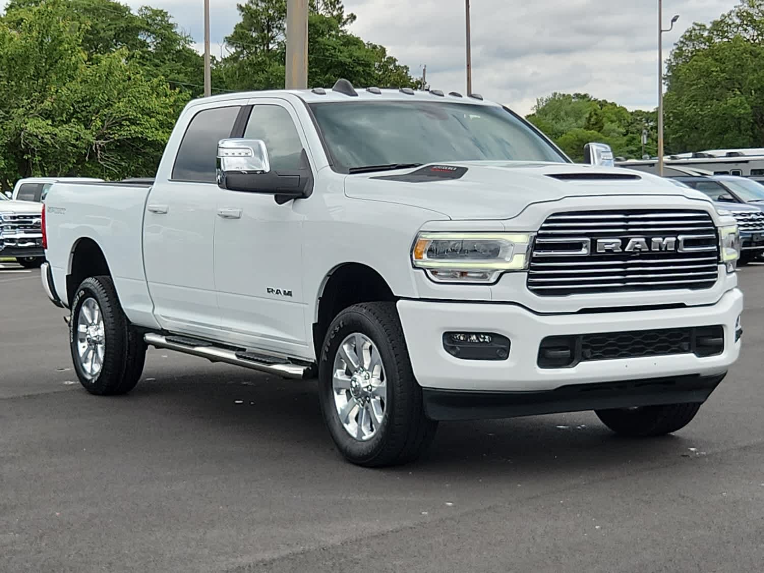 2024 Ram 2500 Laramie photo 2
