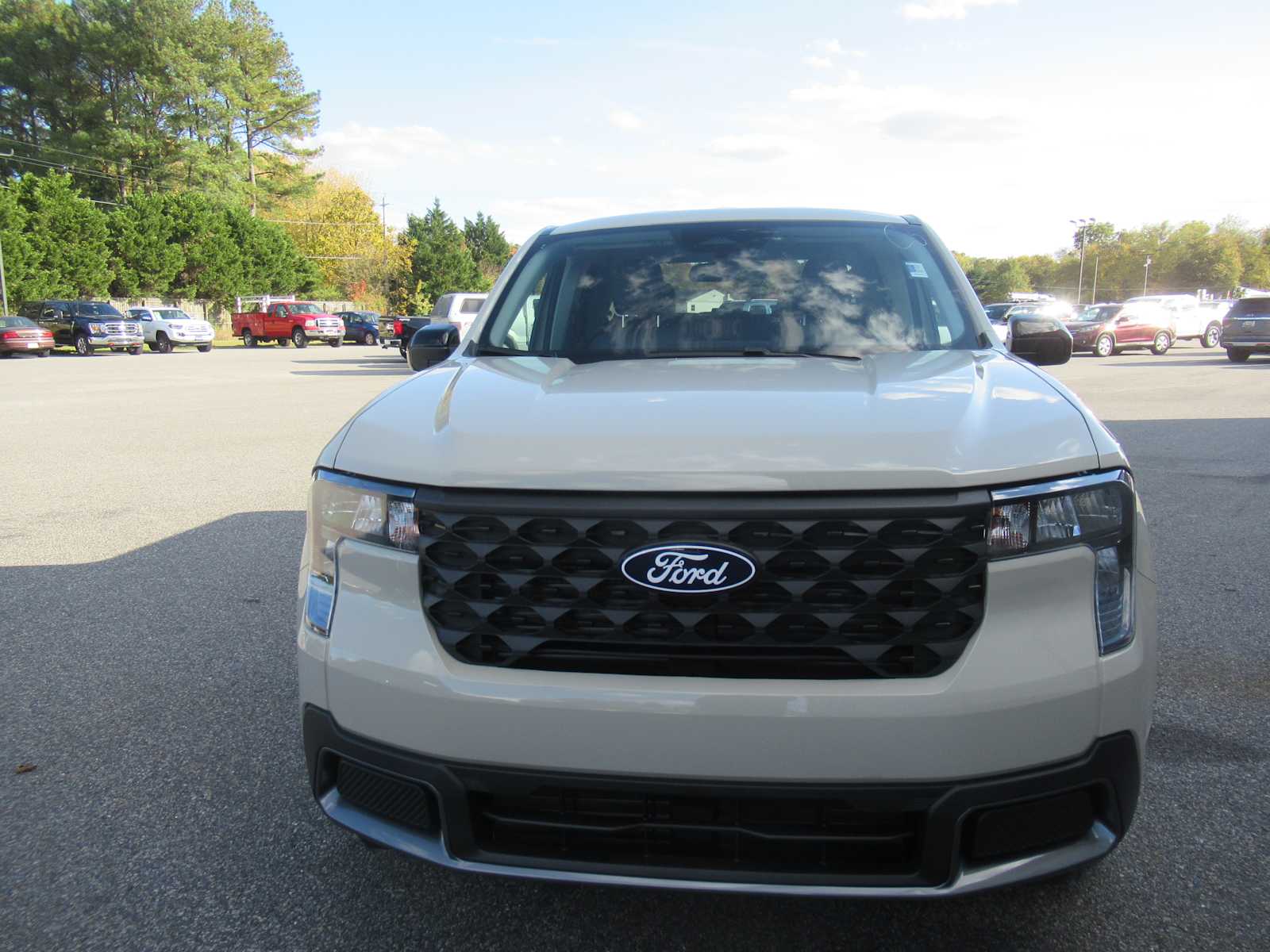 2025 Ford Maverick XLT photo 2