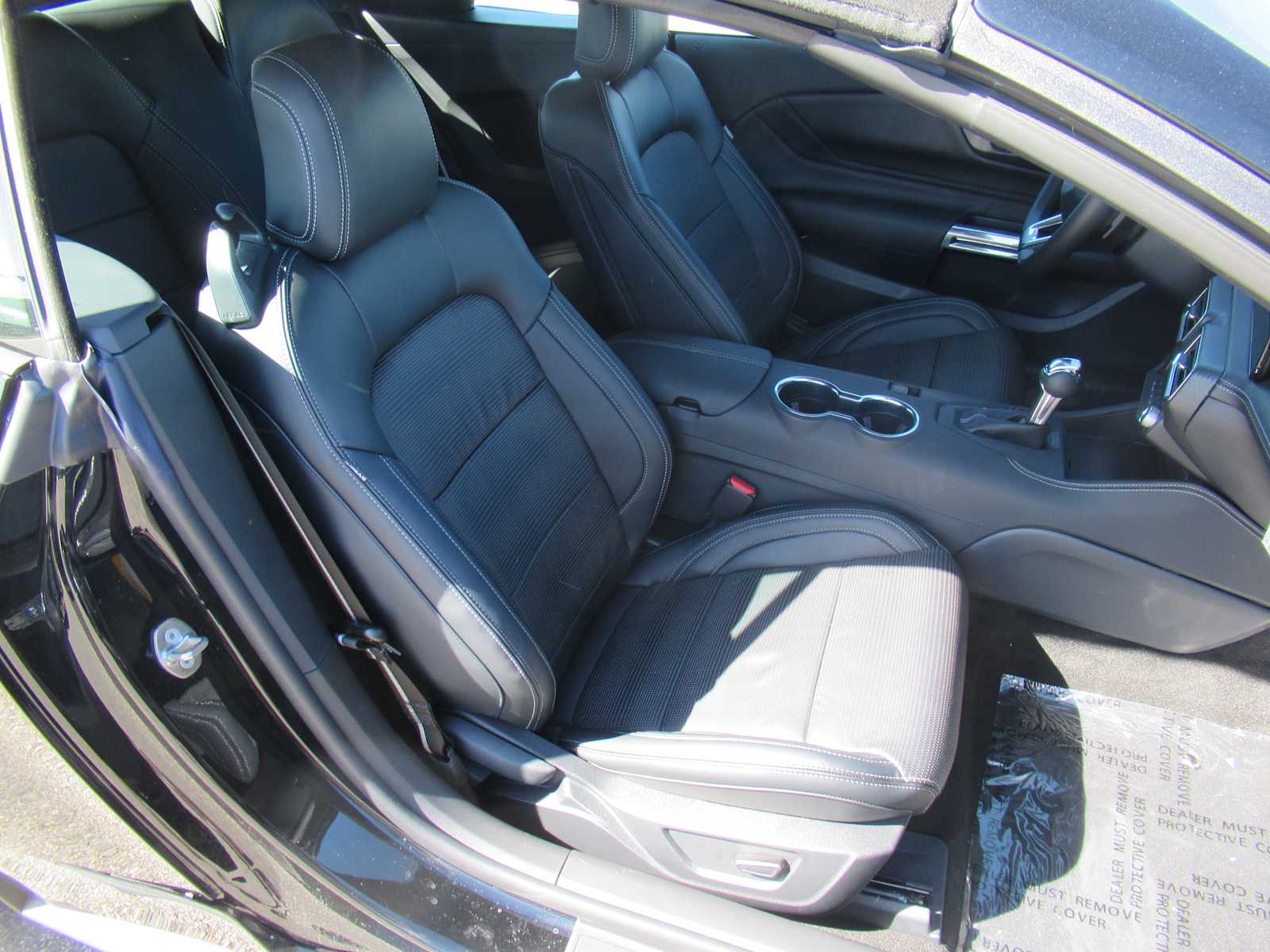 2025 Ford Mustang GT Premium Convertible - Photo 16
