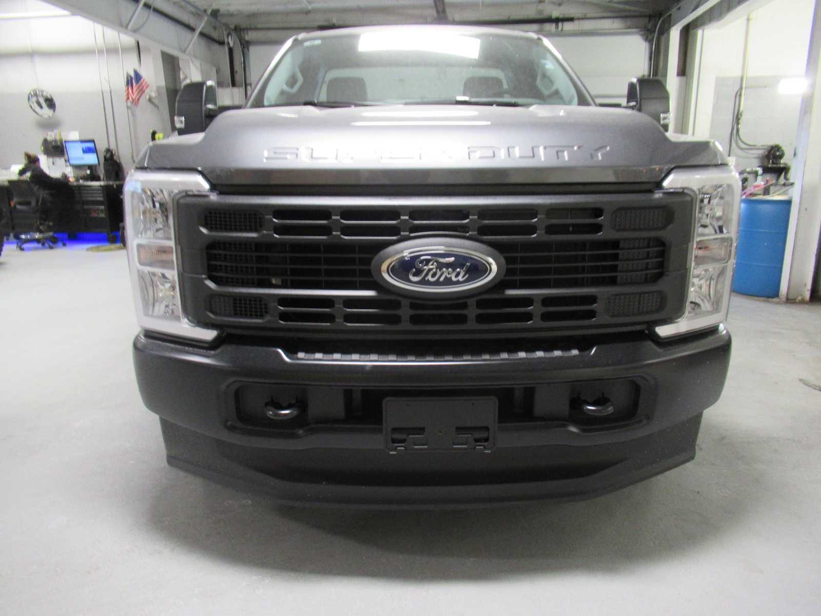 2025 Ford F-250 XL photo 2