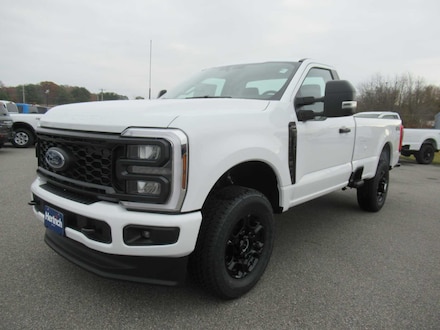 2026 Ford Super Duty F-350 SRW Pickup XL 4WD Reg Cab 8 Box Truck Regular Cab